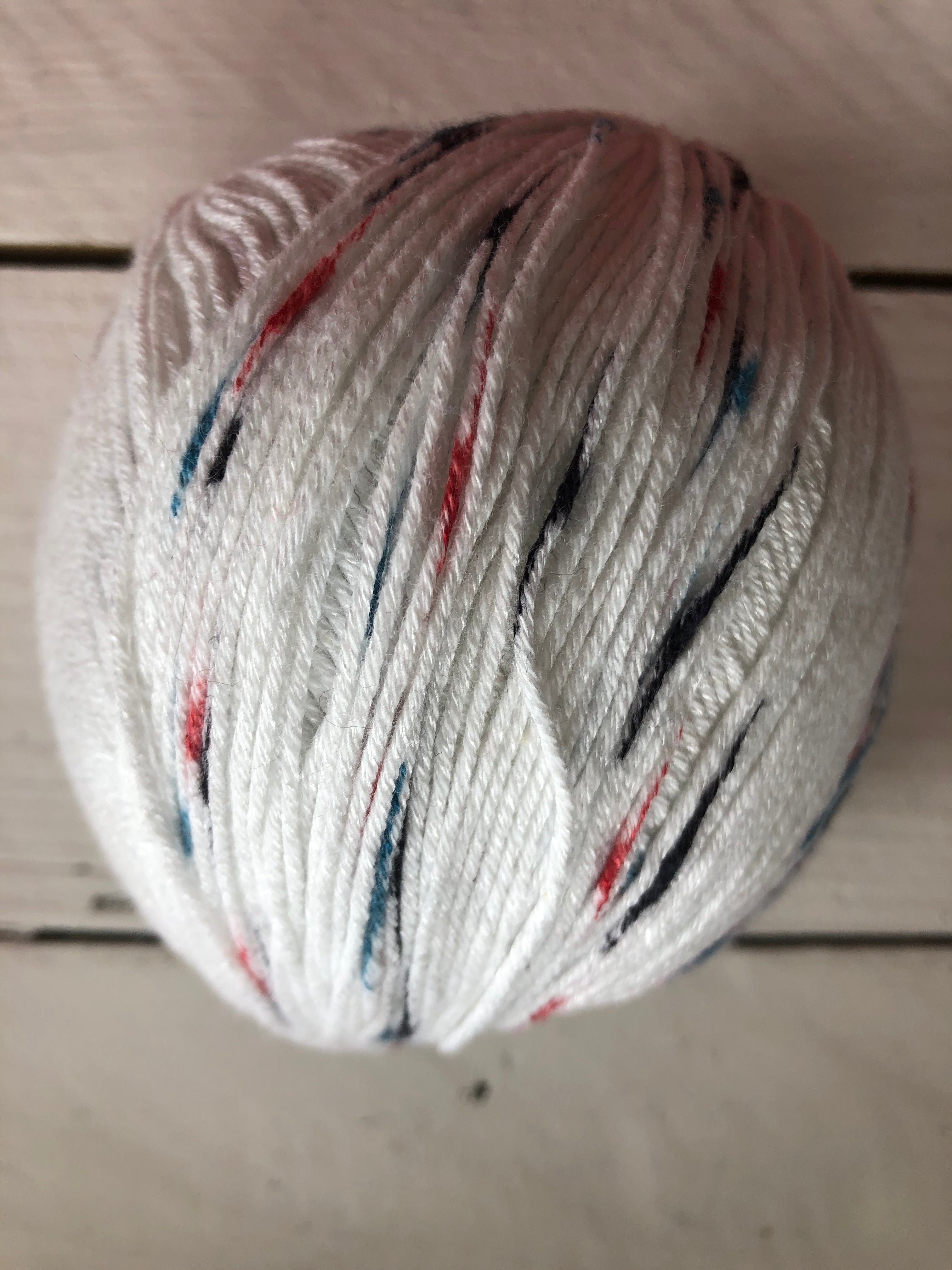 Bamboo Pop, Stormy Dots,Universal Yarns, Cotton and Bamboo Yarn, FREE shipping on orders $100 and over, BUY IN CANADA!