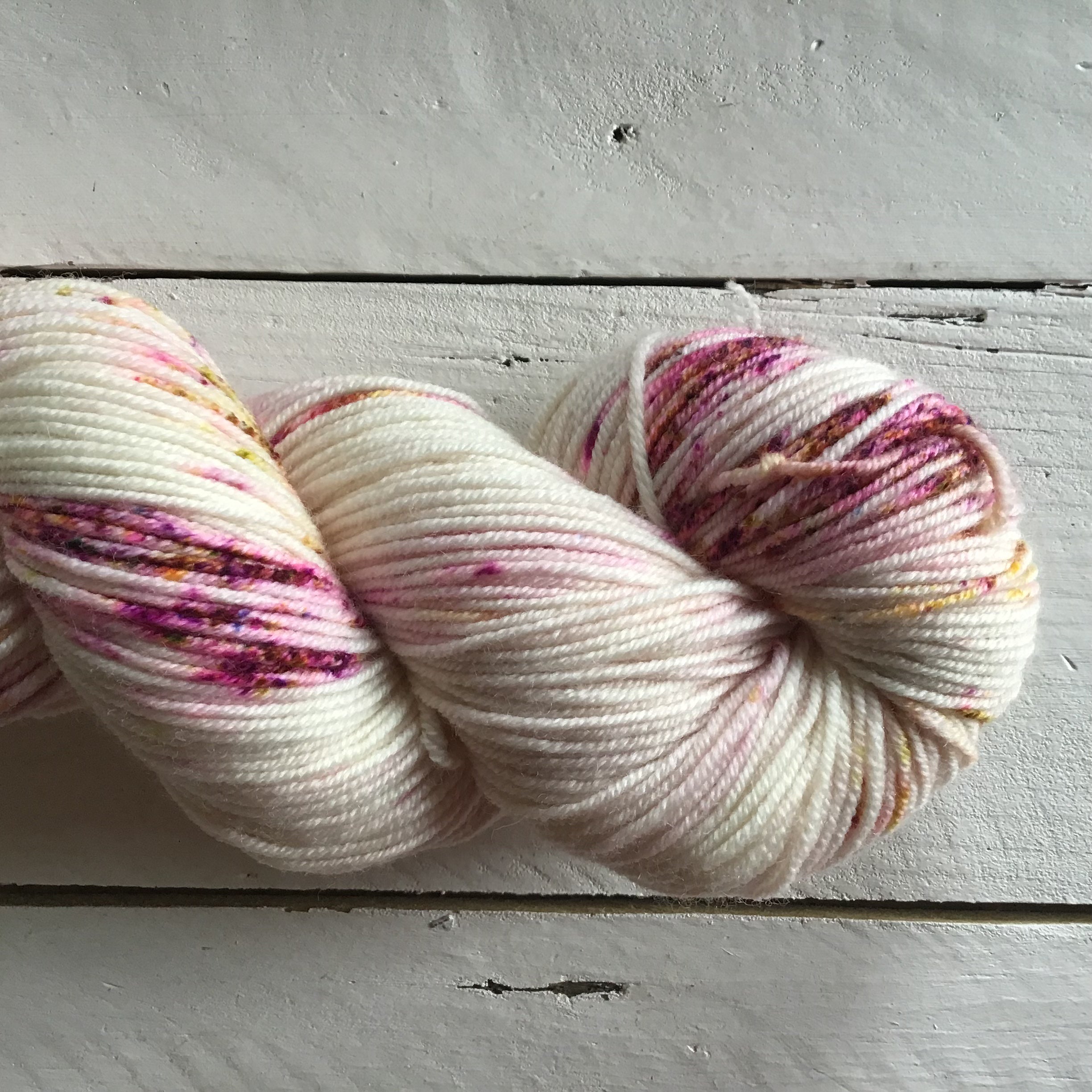 Farmer's Daughter Fibers, FREE SHIPPING on orders @$150. International shipping!