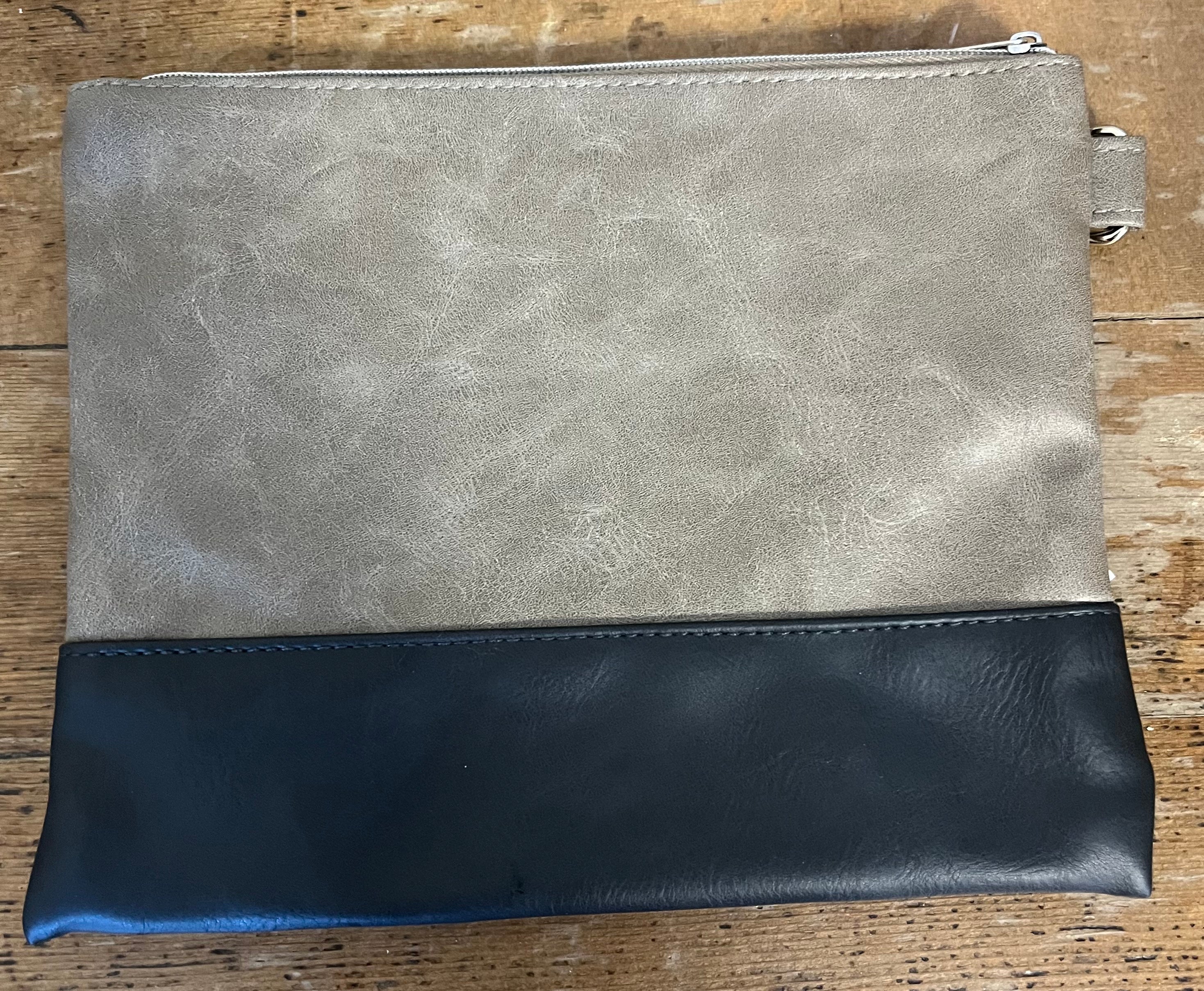 Knit Picks Zippered Pouch