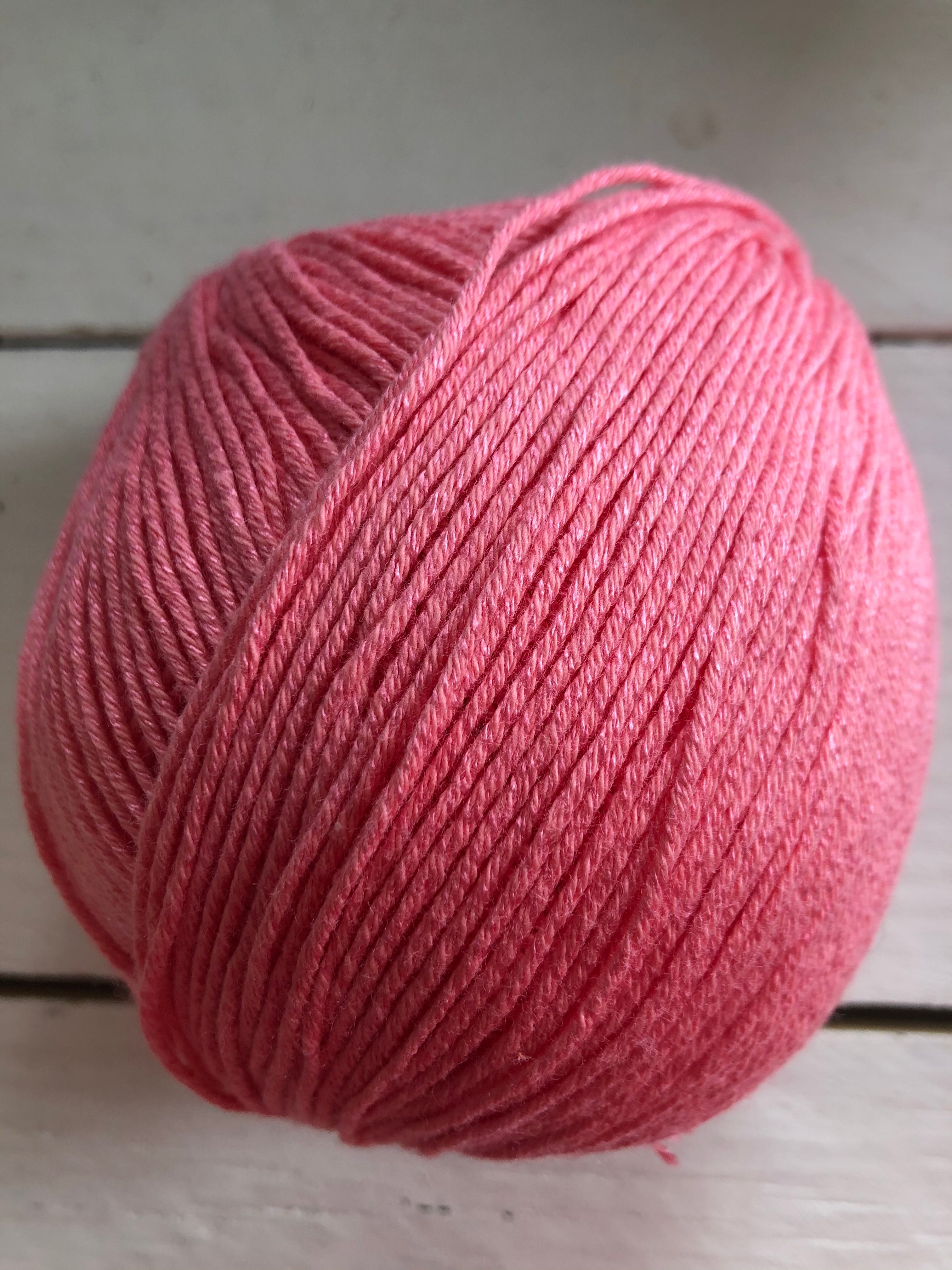 Bamboo Pop,  Strawberry, Universal Yarns, Cotton and Bamboo Yarn, FREE shipping on orders $100 and over, BUY IN CANADA!