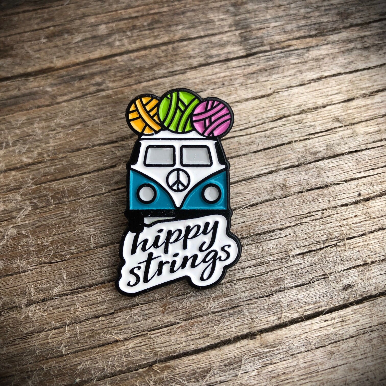 Hippy Van Pin